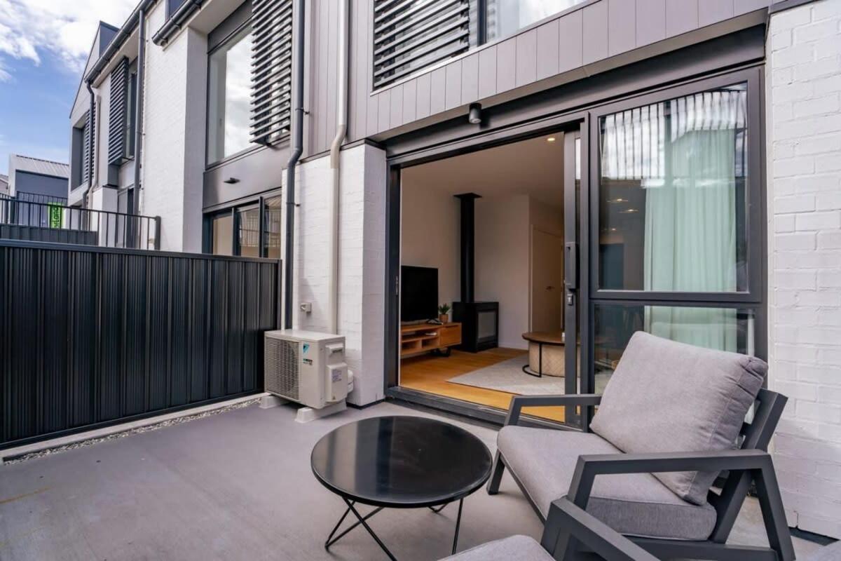 Alps And Lake Retreat Wanaka Albert Town ภายนอก รูปภาพ